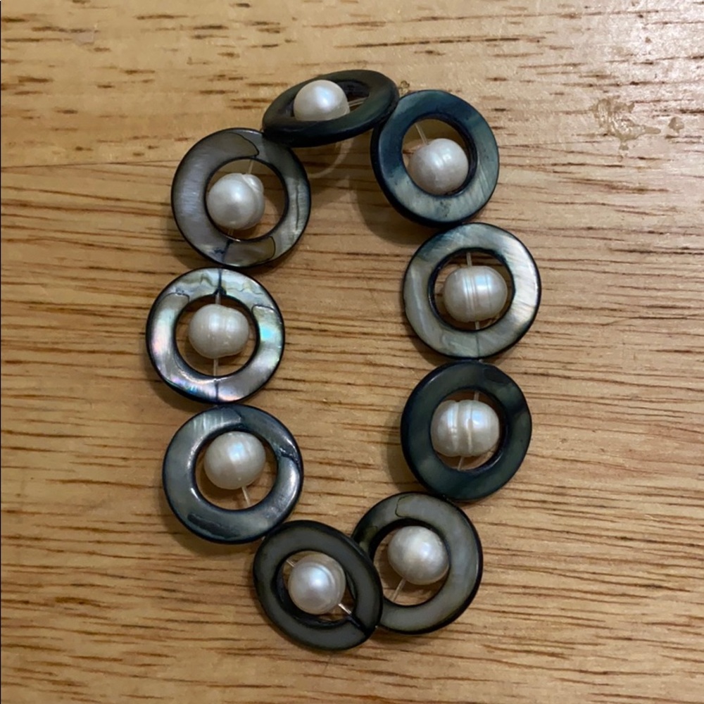 Pearl and Seashell Bracelet